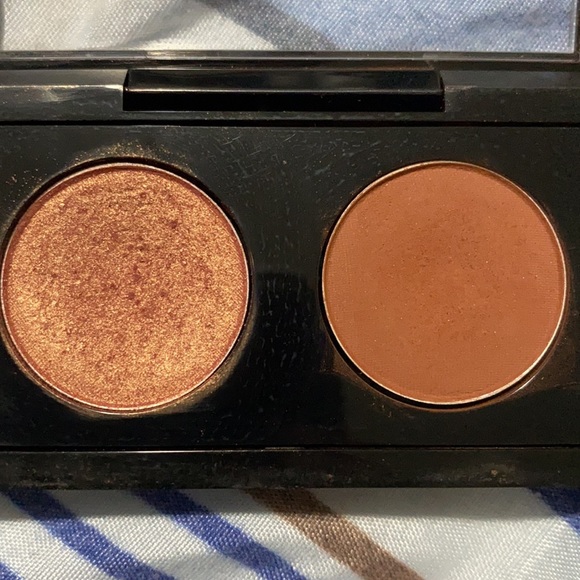 Mac eyeshadow used - Picture 2 of 2